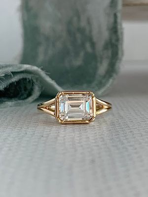 Sutton 2.0 ctw Emerald Cut Lab Diamond Subtle Split Shank East West Set Engagement Ring