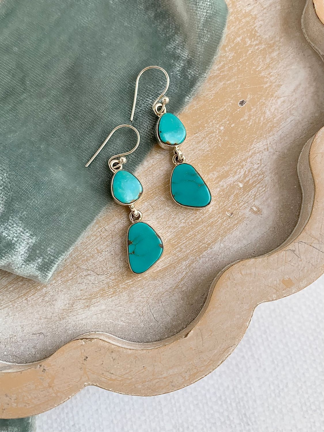 Dos Turquoise Silver Earring