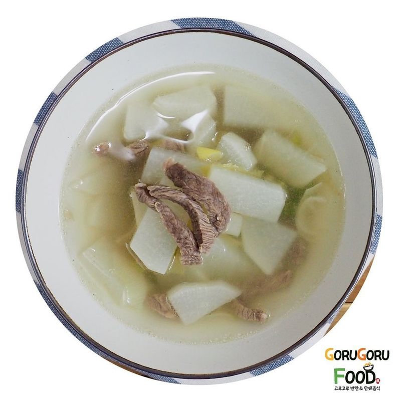 소고기 무국 Korean Beef Radish Soup (FOR 2)