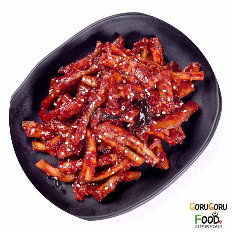무말랭이 Dried Sliced of Daikon with Spicy Sauce (FOR 1~2)