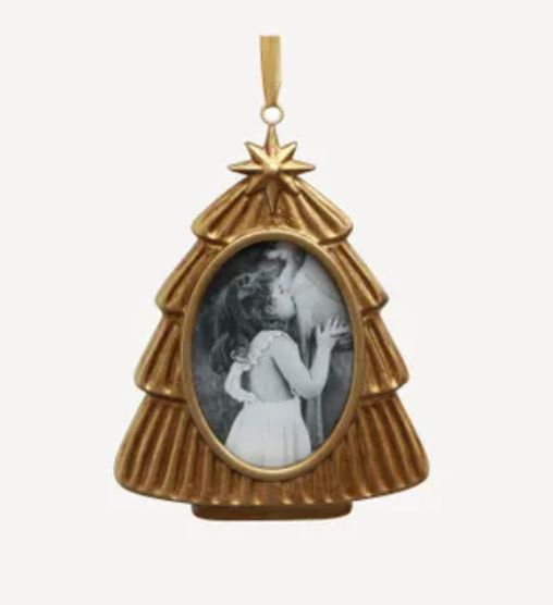 Hanging Tree Frame