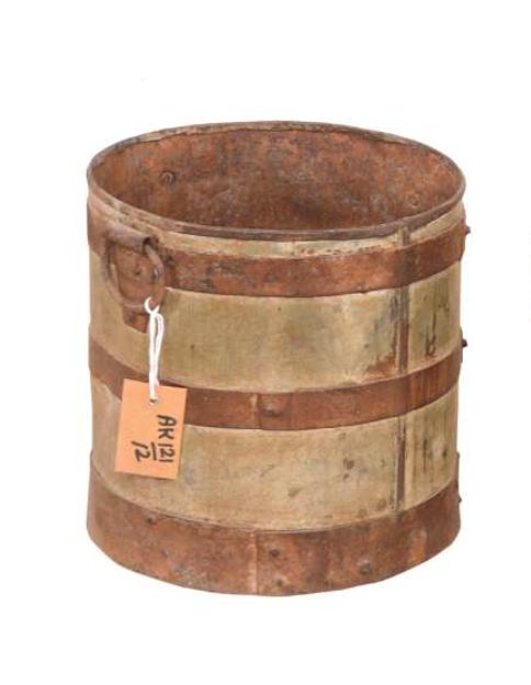 Measuring Pot Planter
