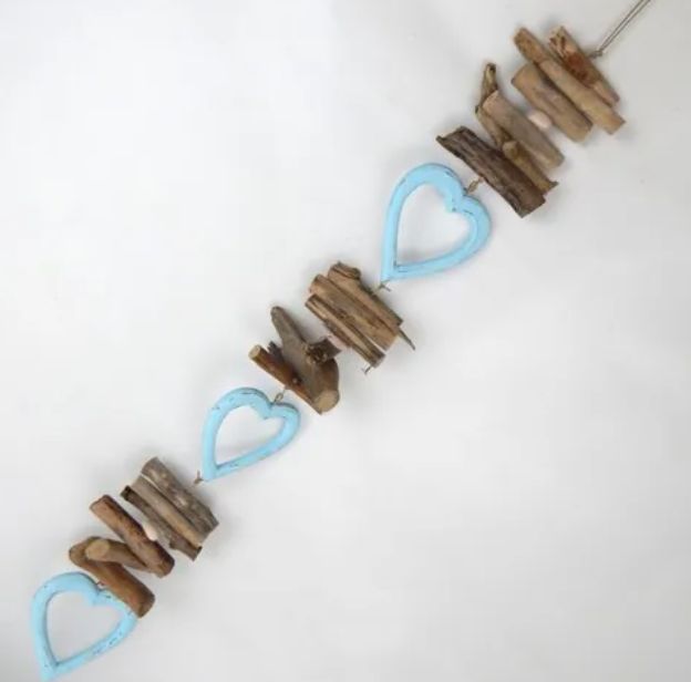 Driftwood Strand Heart Blue