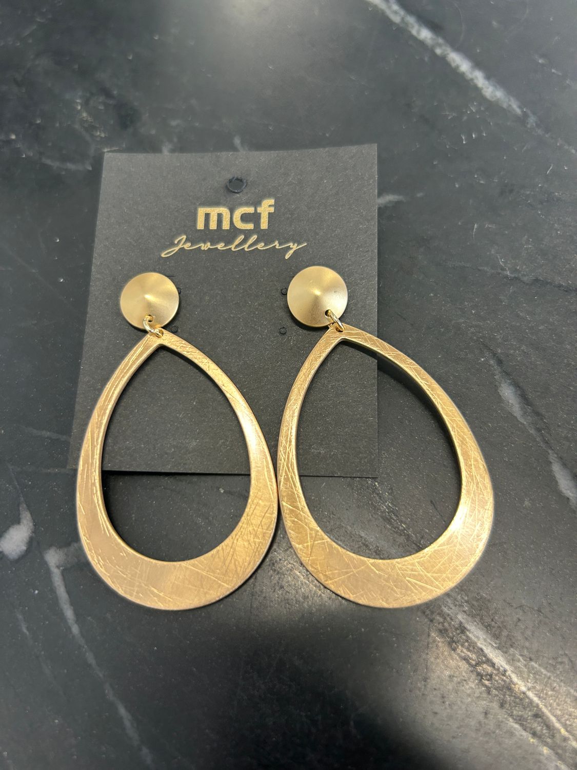 Freya Earrings Gold