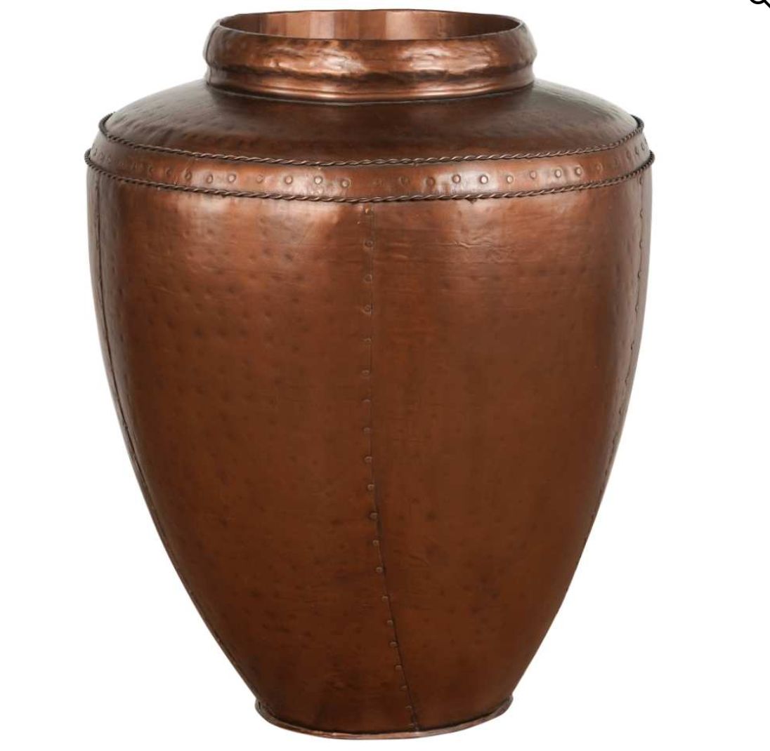 Iron Studded Pot