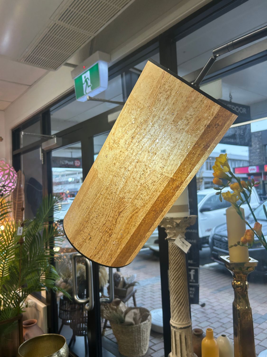 Cork look narrow shade