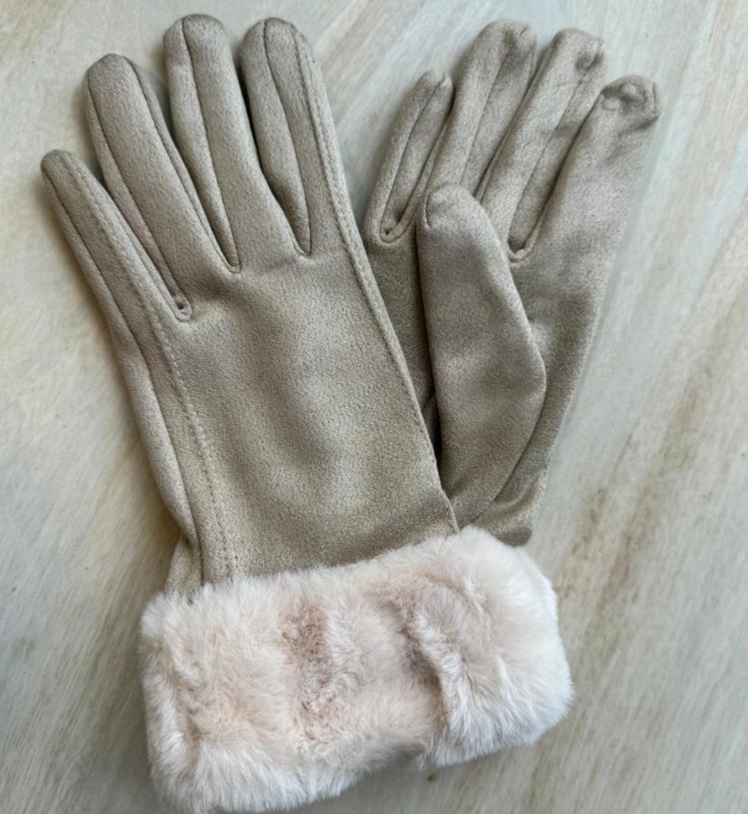 Faux Fur Beige Gloves