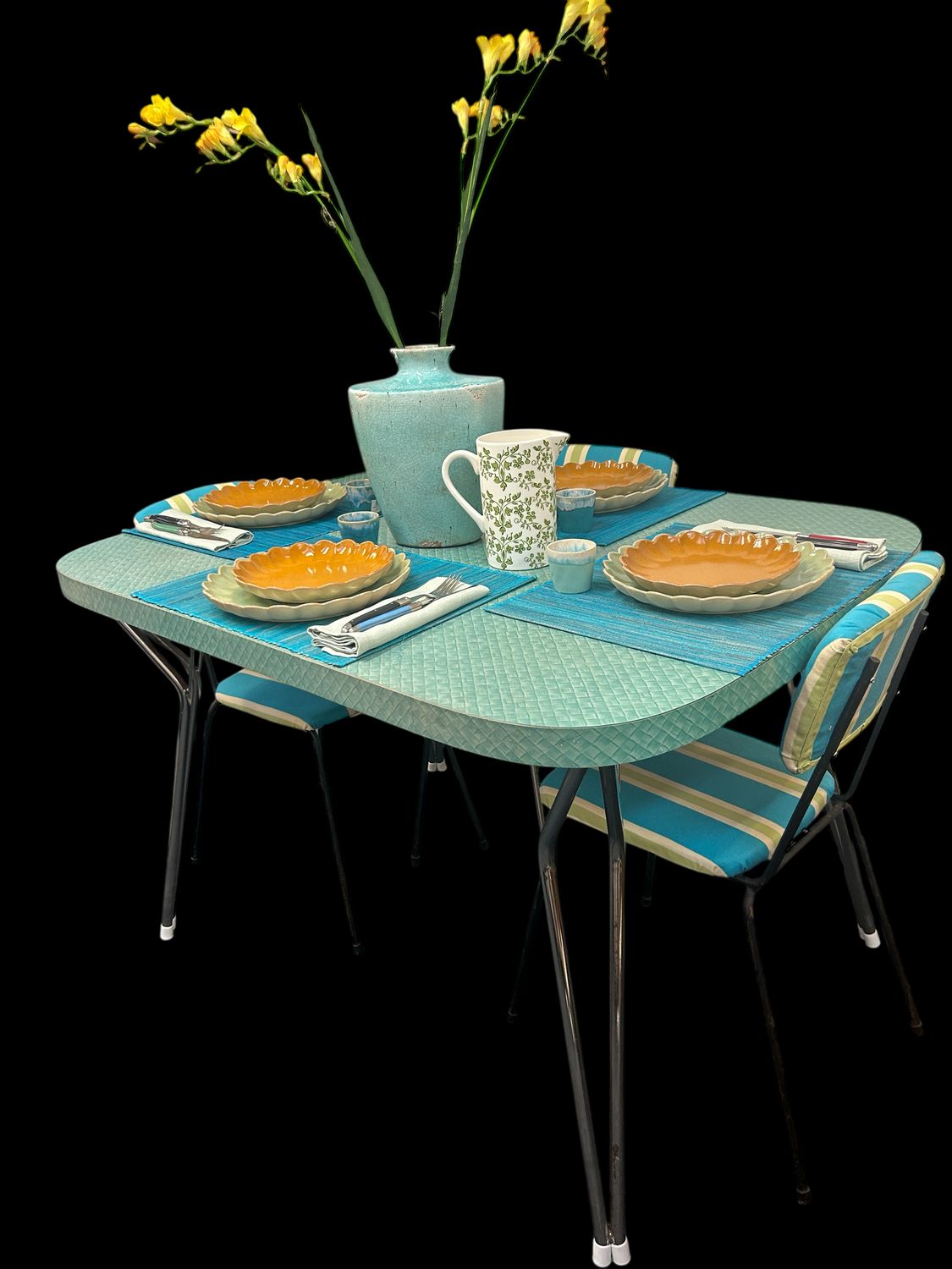 Retro Table Blue