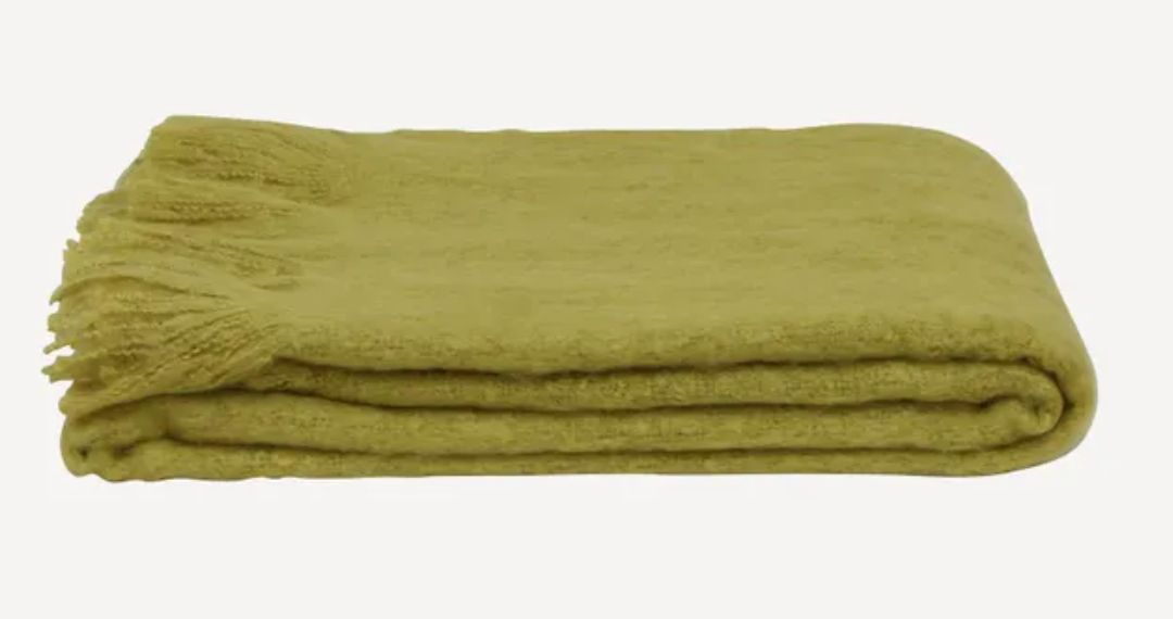 Verde Throw