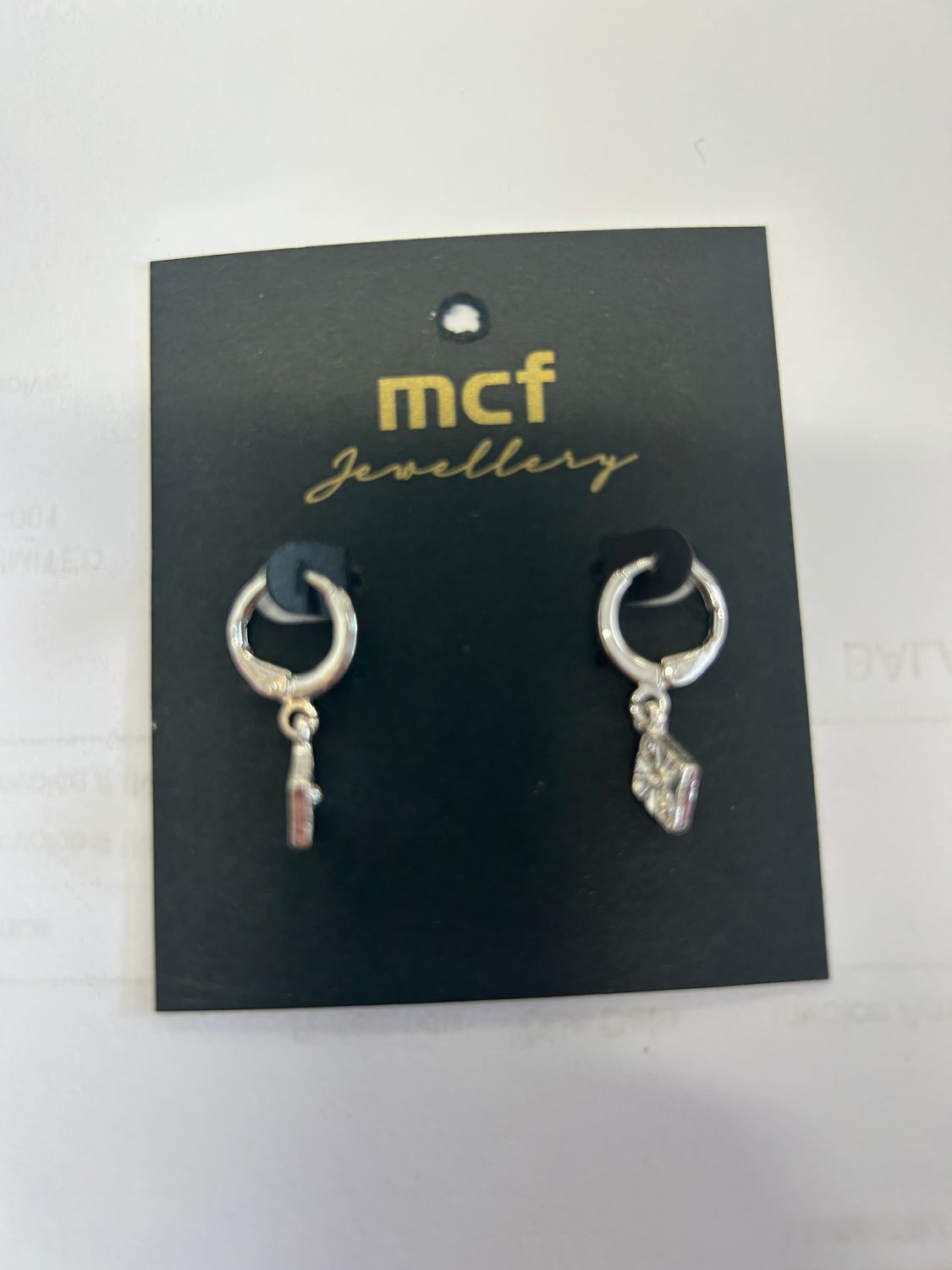 Silvery Dia Drop Earring