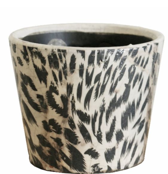 Black &amp; White planter - M4