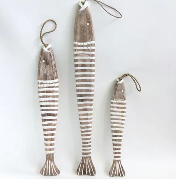 Wooden hanging fish set of 3