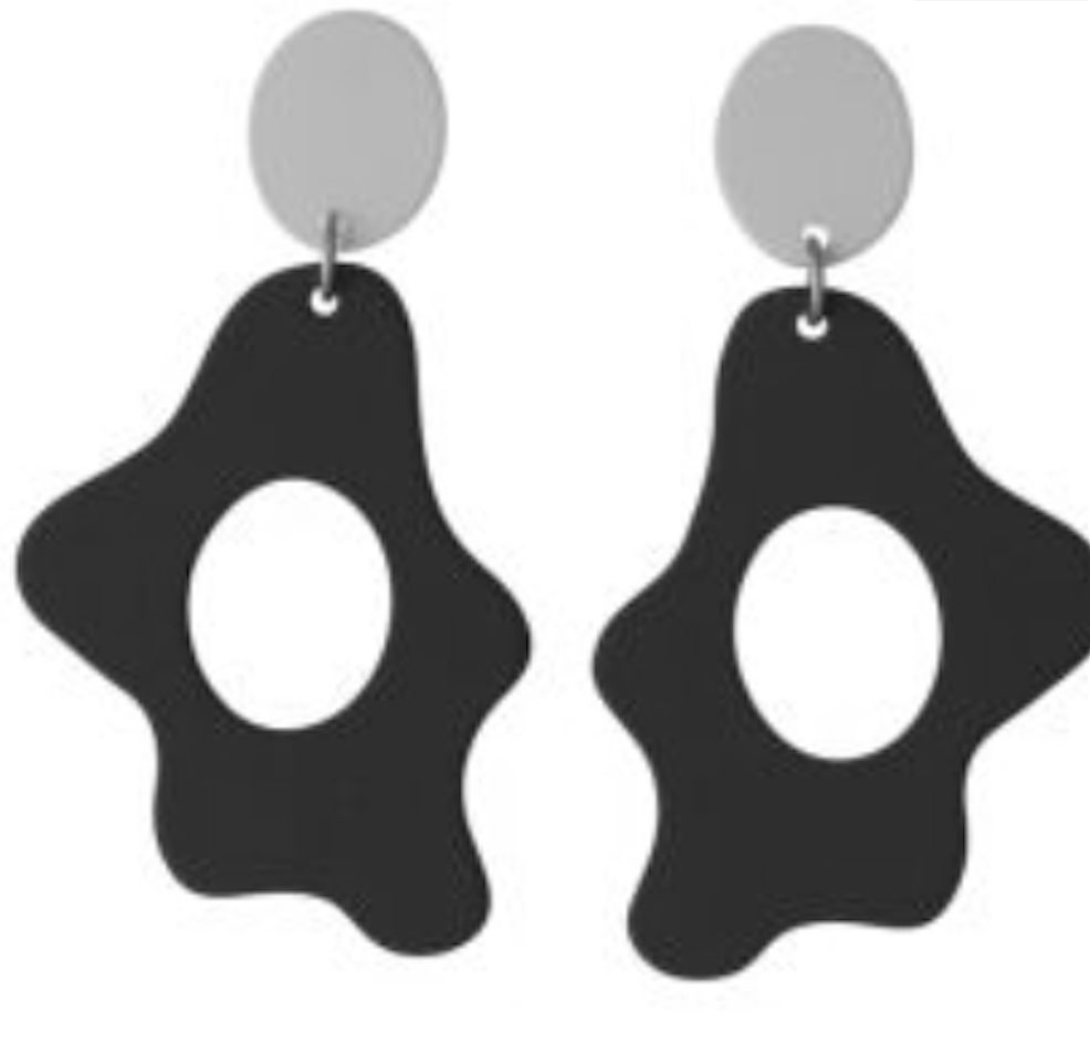 Cloud Earrings Black