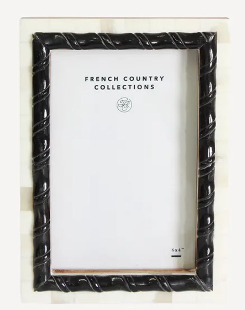 Black &amp; White Spiral Frame 4x6