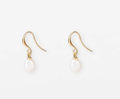 Gold Pearl Earring