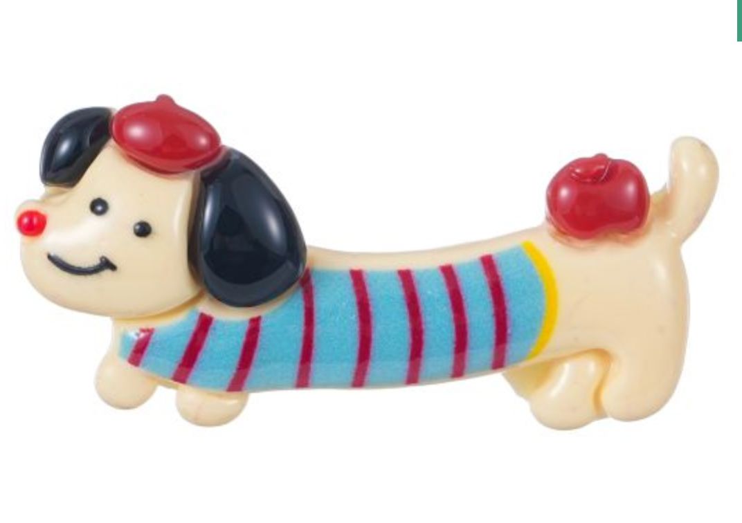 Duschund Brooch Cream