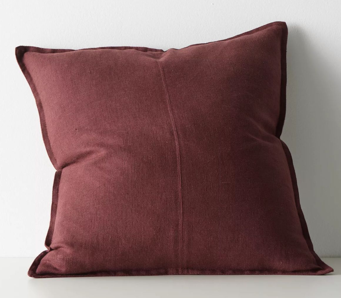 Como Cushion - 50 - Garnet