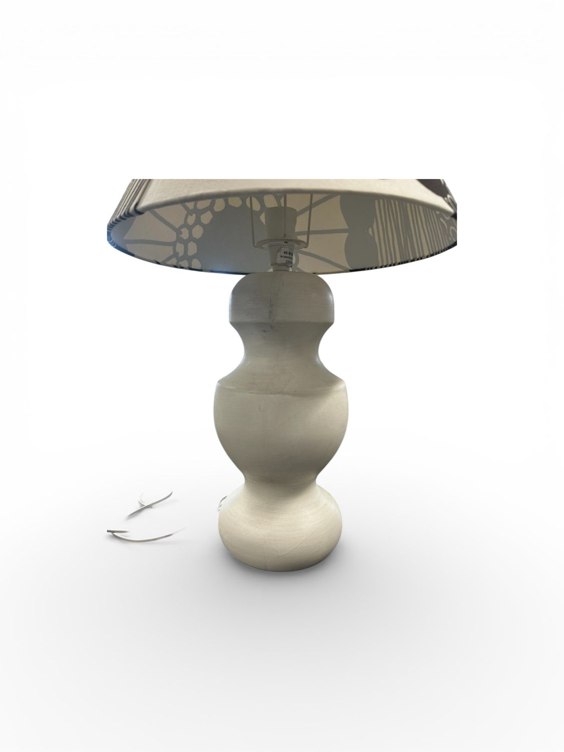 White retro Wooden Lamp