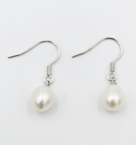 Fresh Water Pearl Earrings