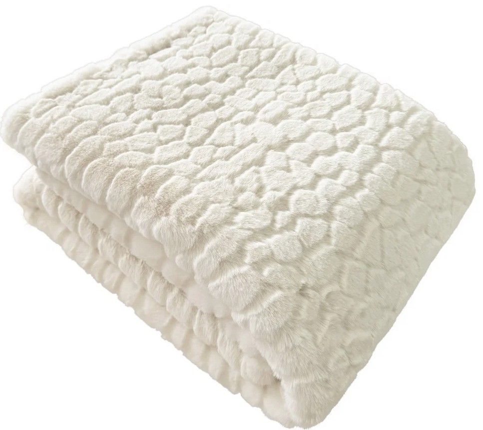 Ridge Camberwell Ivory Throw - L 200 cm x W 150 cm Ridge Camberwell Ivory Throw - L 200 cm x W 150 cm