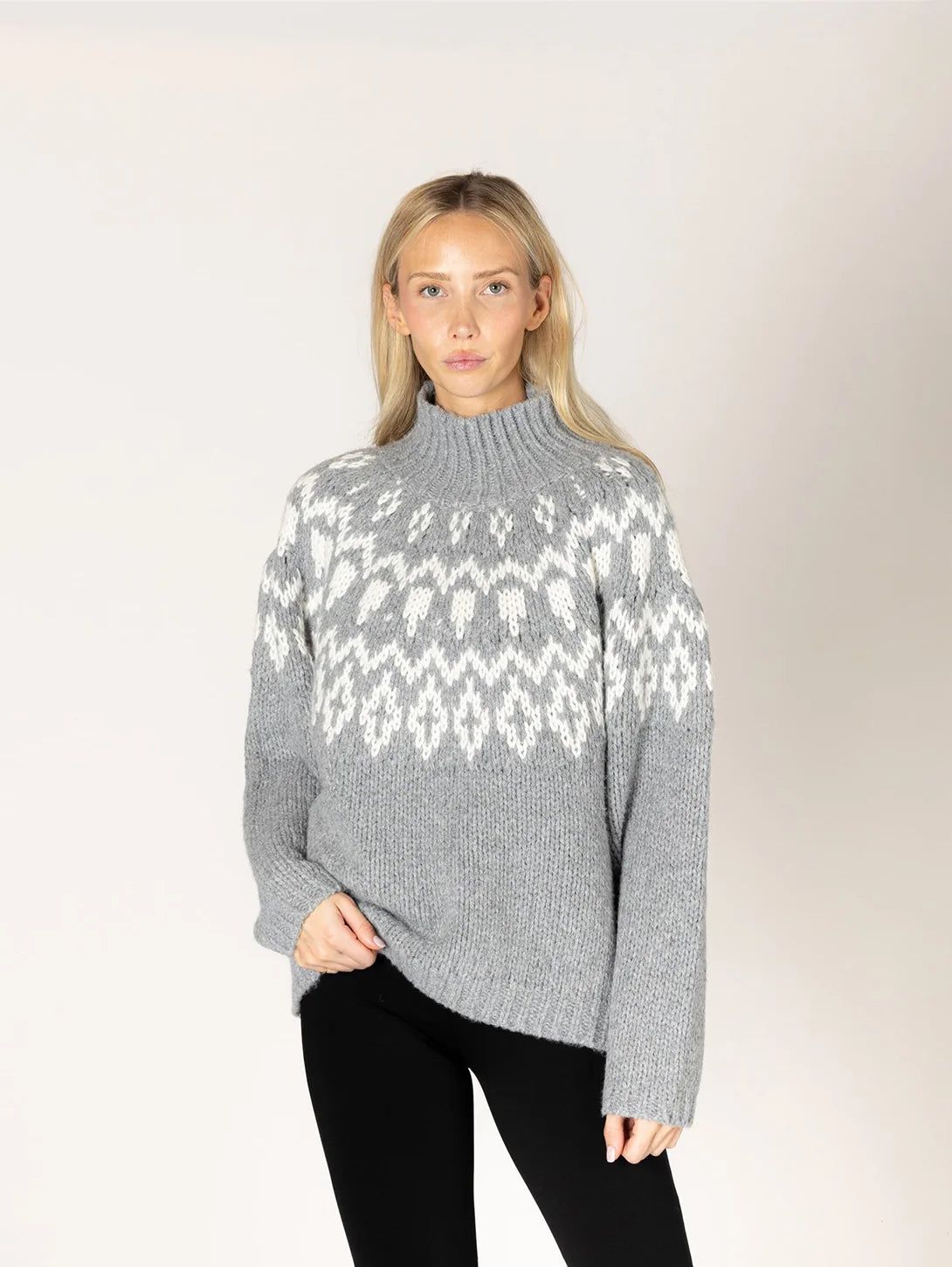 Lyla &amp; Lux Aggie Fair Isle Grey