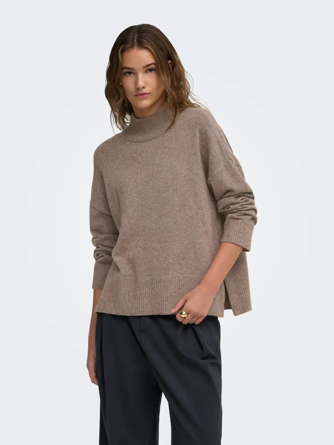 ONLY Mary High Neck Slit Knit