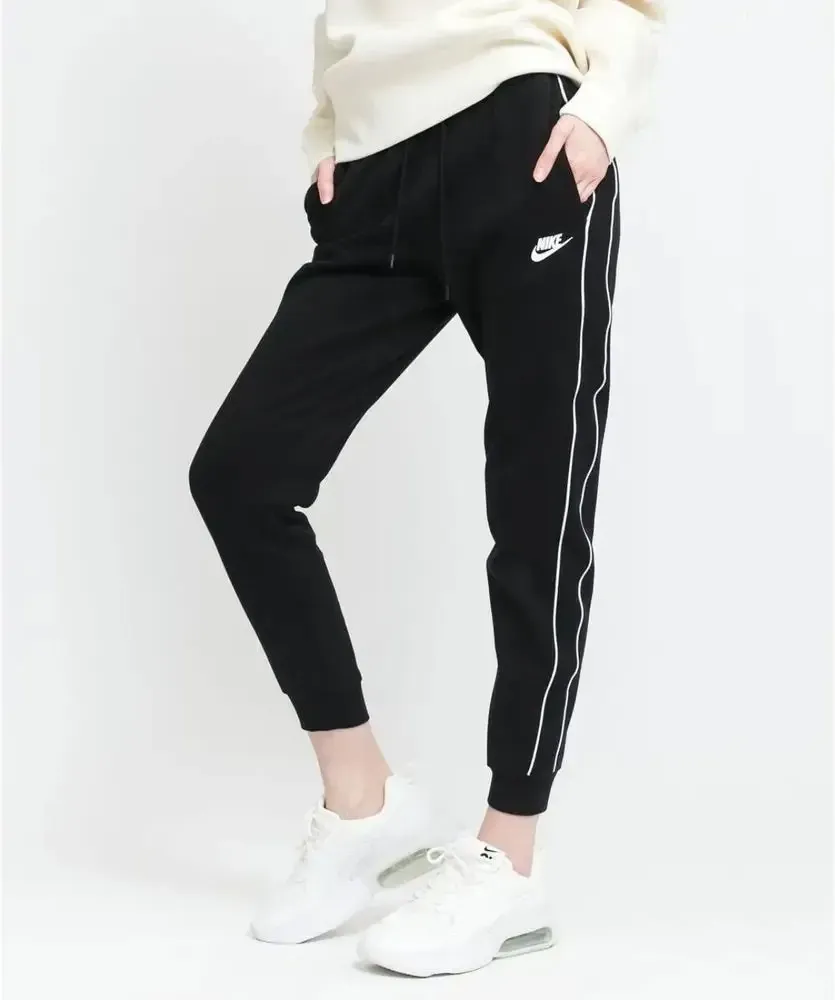Nike - Spodnie dresowe