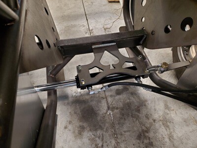 Hydraulic steering cylinder