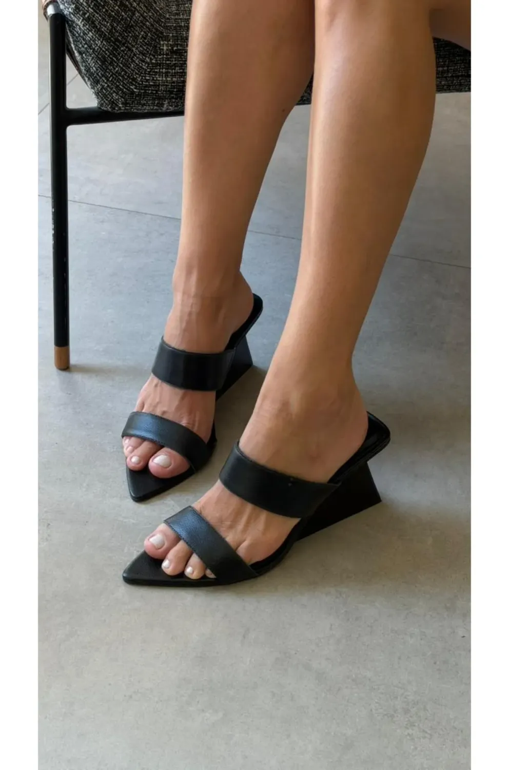 Solid Leather Clog with Wooden Heel | Black