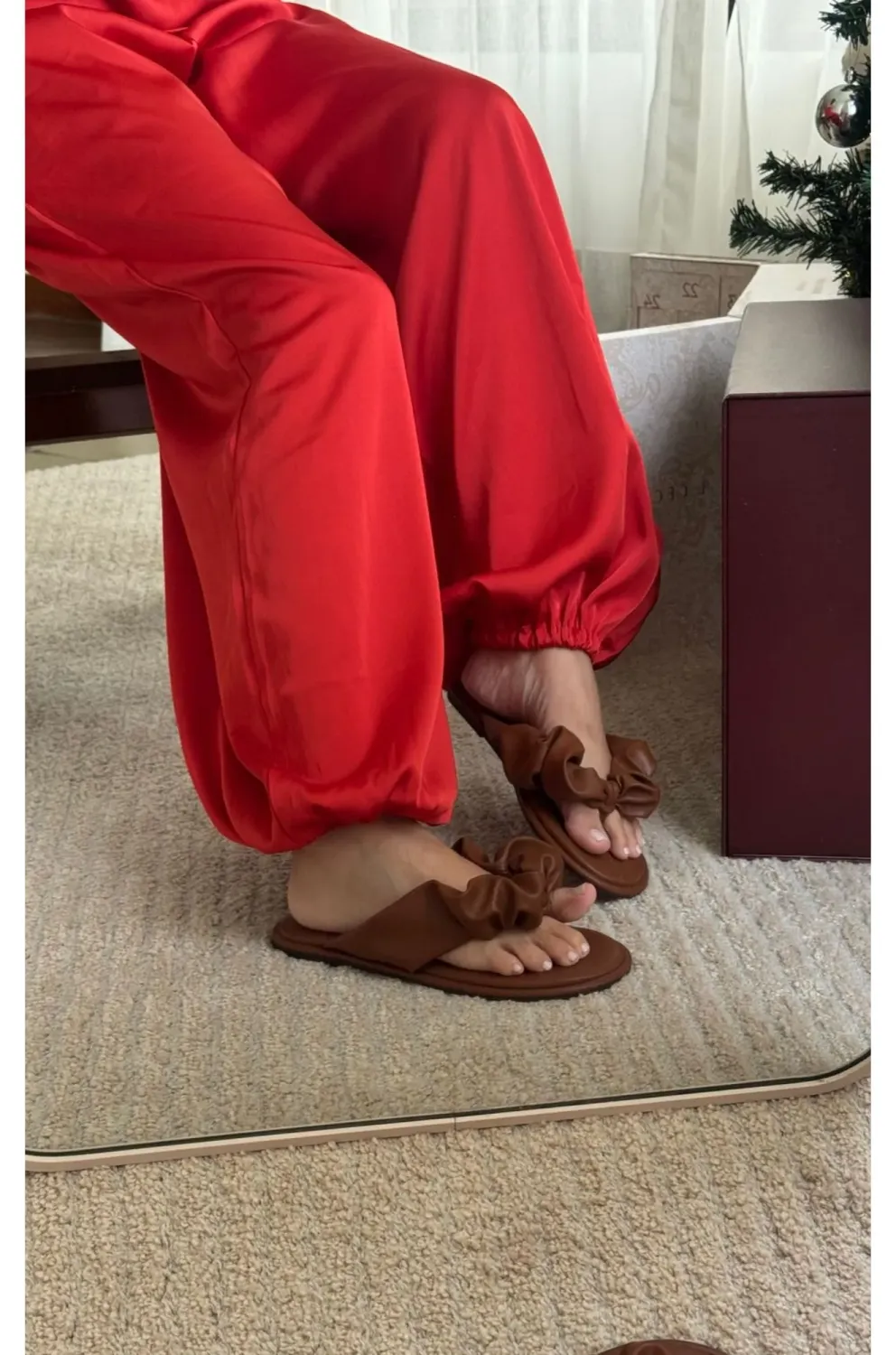 Capri Flat Sandal | Brown