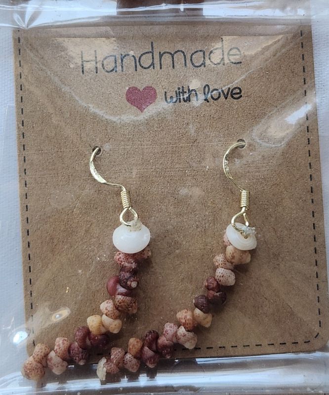 Kahelelani earrings