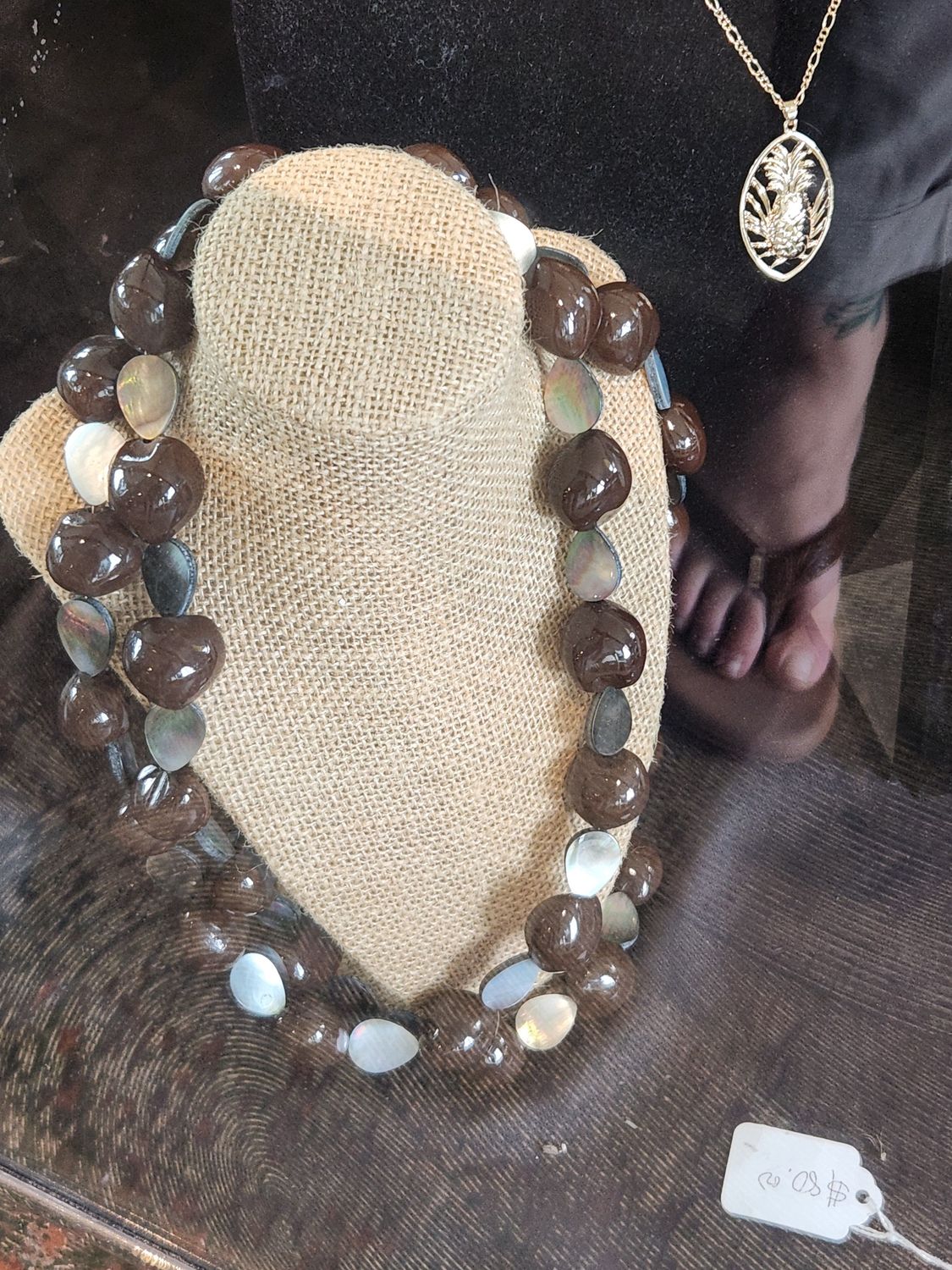 nut lei