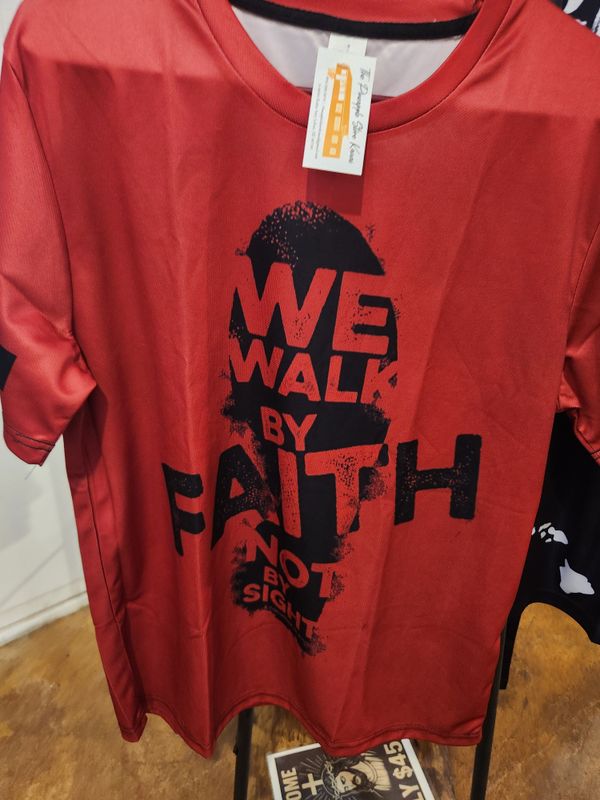 Mens faith t's