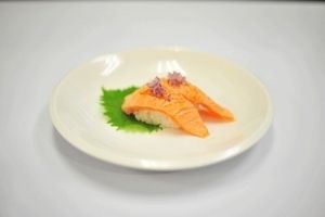 2Pcs Seared Salmon Belly