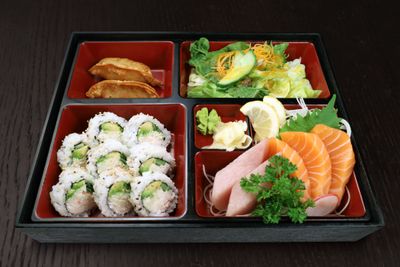 Sushi &amp; Sashimi Bento A