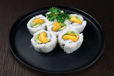 Mango Avocado Roll
