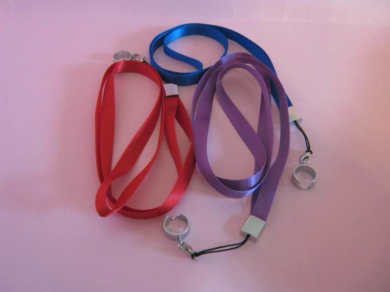 LACCETTO TRACOLLA PER SIGARETTE ELETTRONICHE