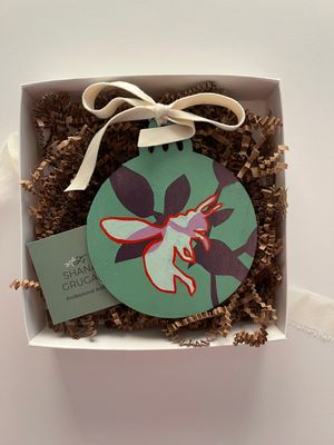 Bee, no. 5