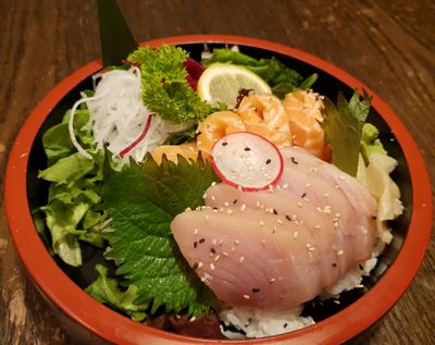 Tuna Salmon Don