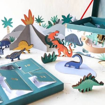 Advent Calendar Meri Meri Wooden Dinosaur set