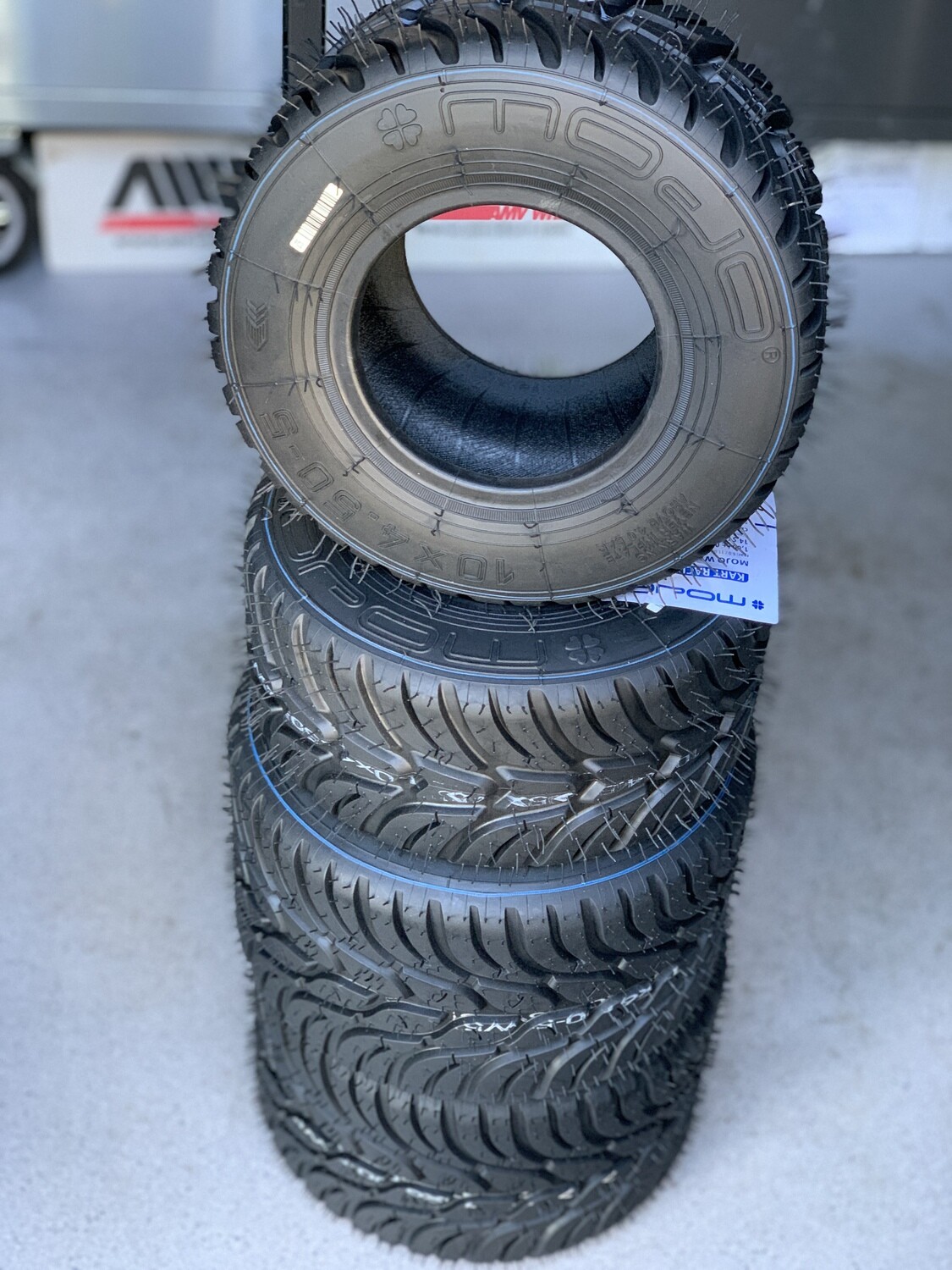 MOJO W5 Wet Tyre Set MOJO W5 Wet Tyre Set