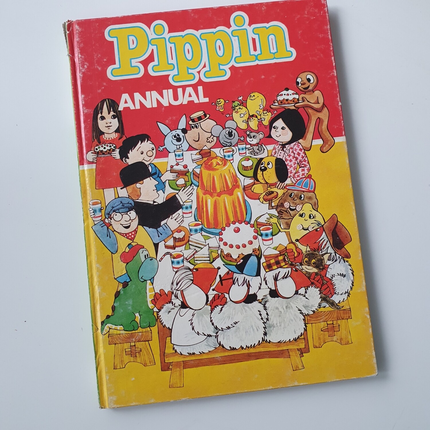 Pippin 1984 Ivor the engine, the munch bunch, andy pandy, Mr Benn, Morph , wombles