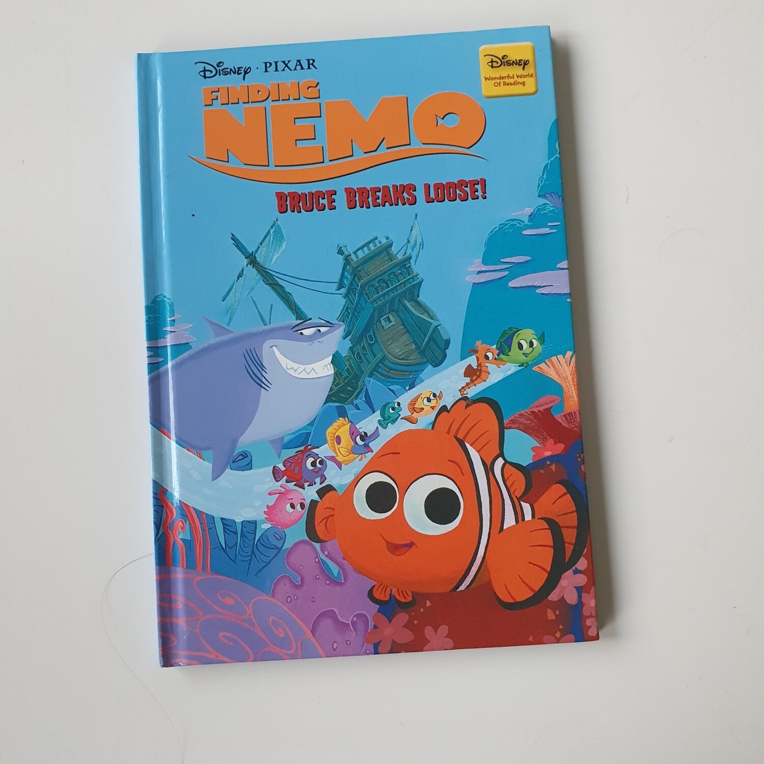 Finding Nemo - Bruce Breaks Loose Notebook