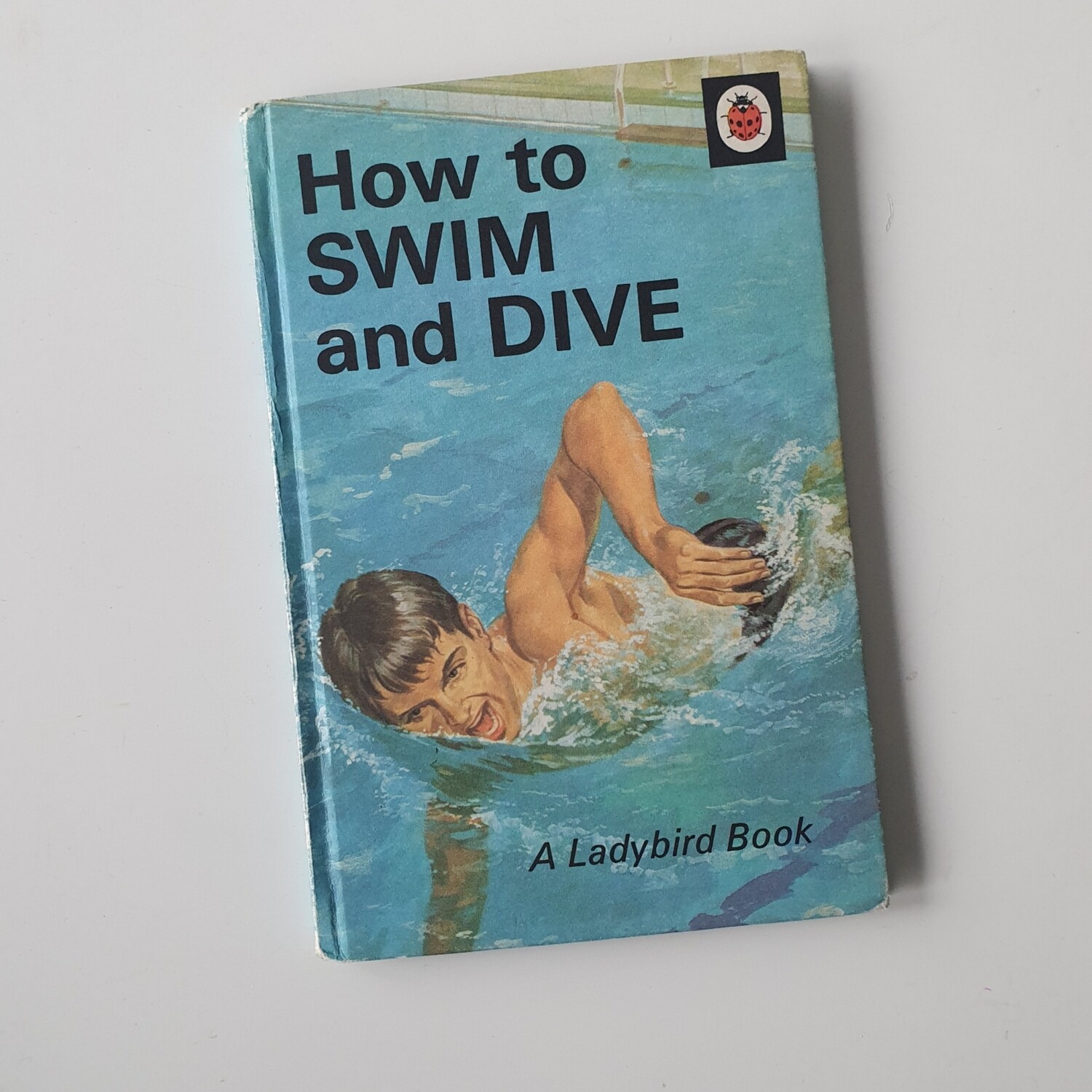 How to Swim and Dive Notebook - Ladybird book