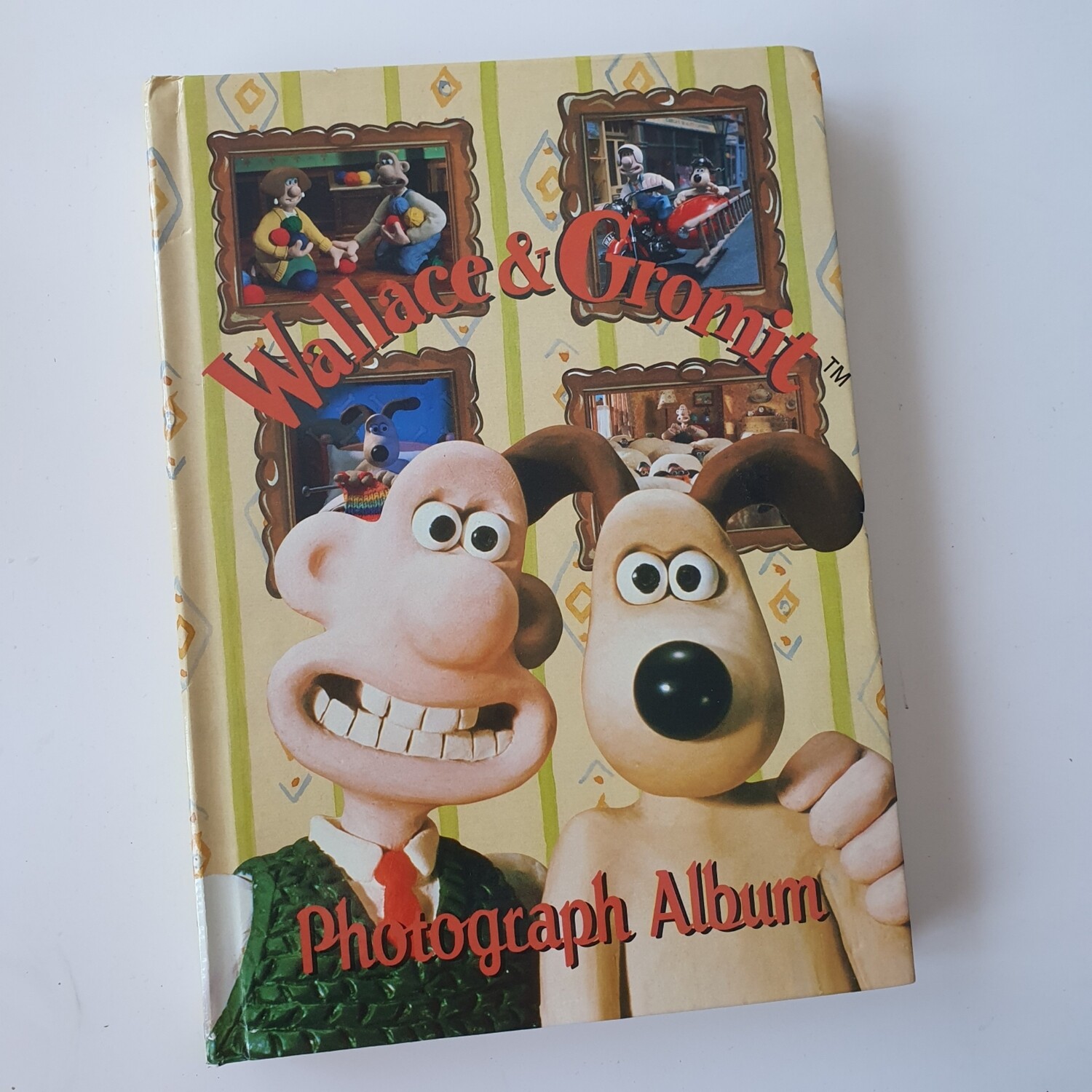 Wallace and Gromit notebook (Photograph Album)