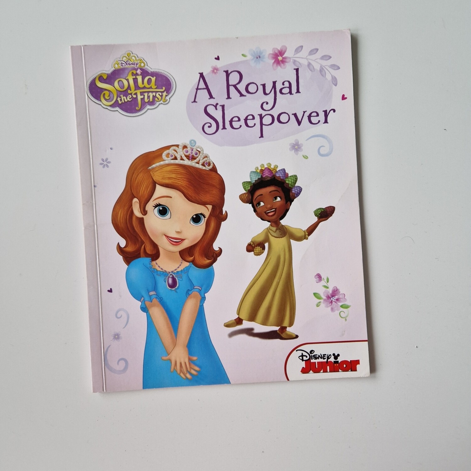 Sofia The First - A Royal Sleepover, made from a paperback book, comes with book corners