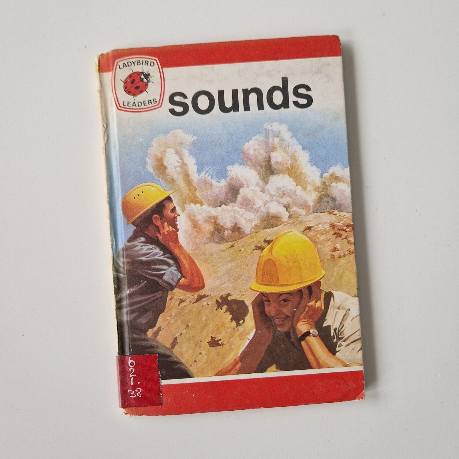 Sounds Notebook - Ladybird book - explosion, construction, builder