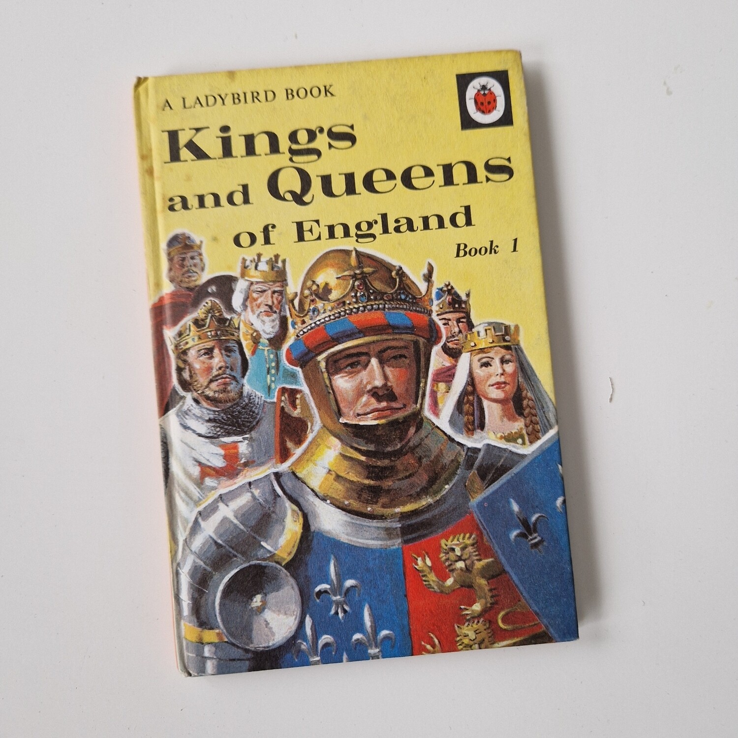 Kings and Queens of England Notebook - Ladybird book