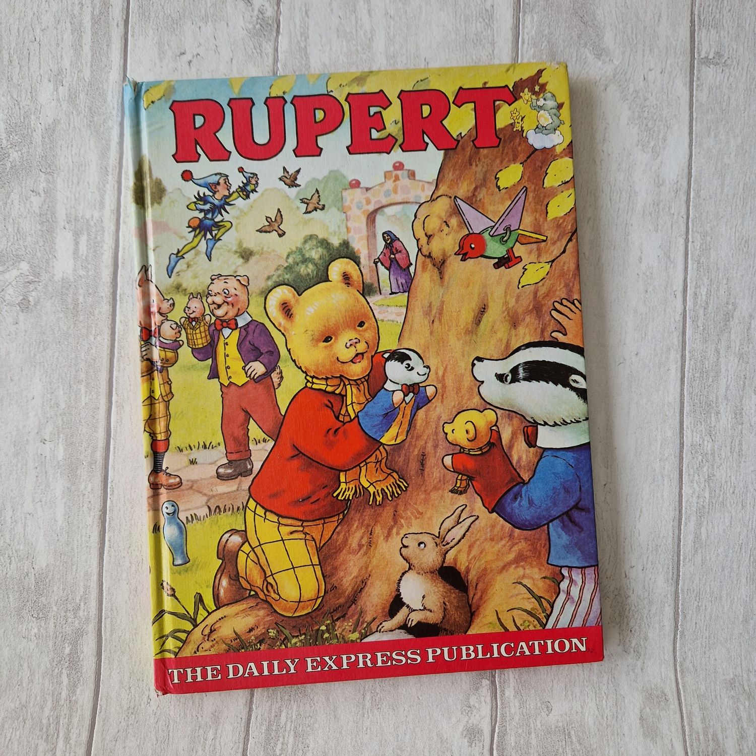 Rupert the Bear -  Badger Puppets 1980