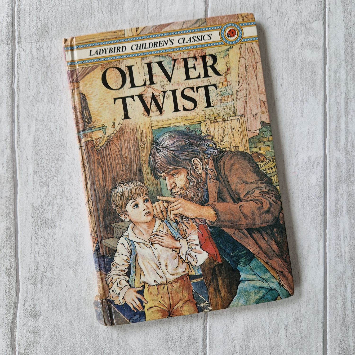 Oliver Twist Ladybird Book, Book Style: Classic